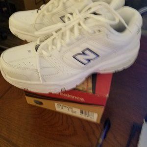 NEW BALANCE  608 LT Blue White Sneakers  SZ 10